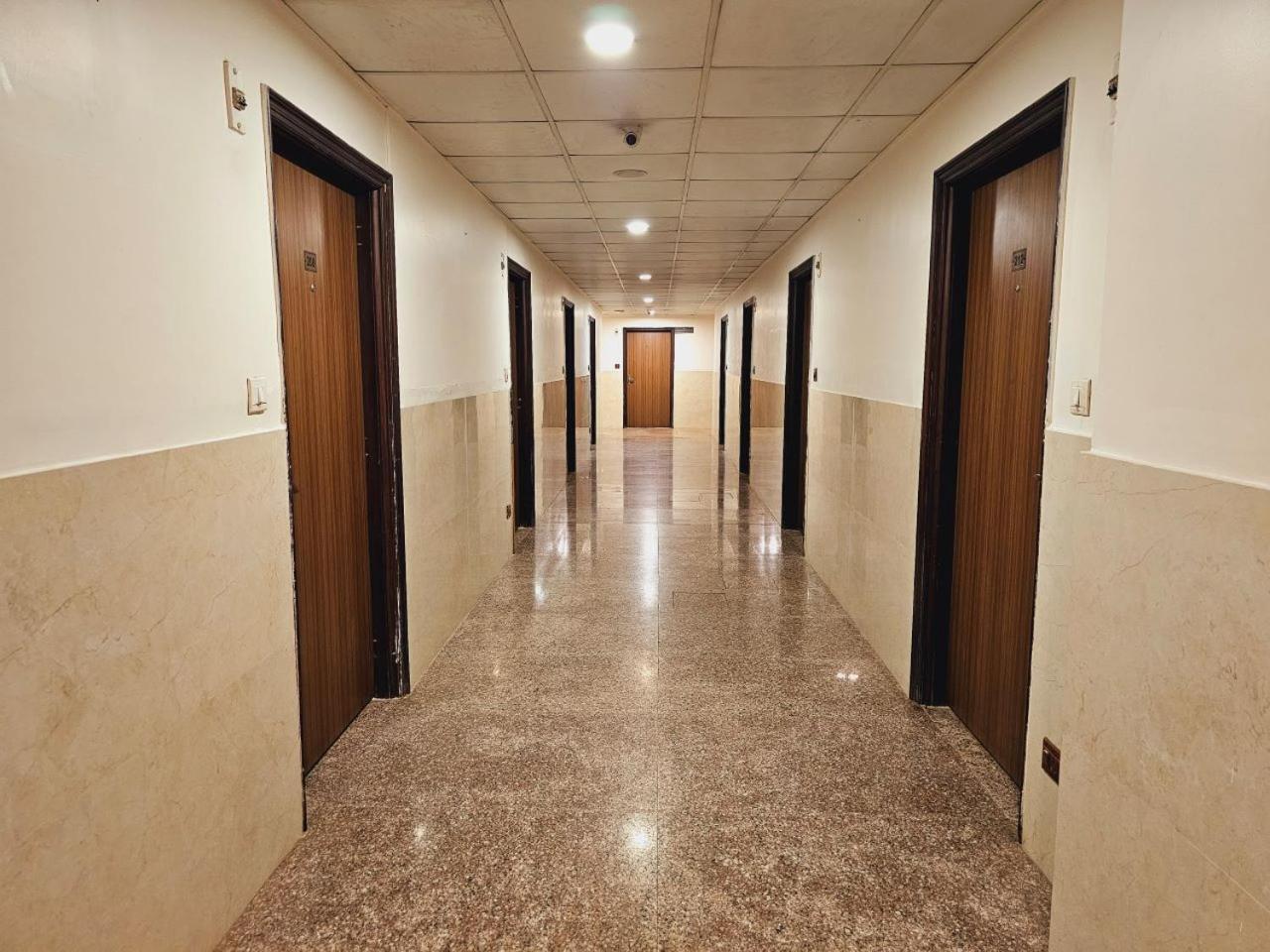 Hotel Prime Safari Jaipur Bagian luar foto
